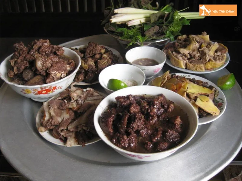 nhung-luu-y-khi-nau-va-dung-mon-thit-cho-ruou-man-thucanh